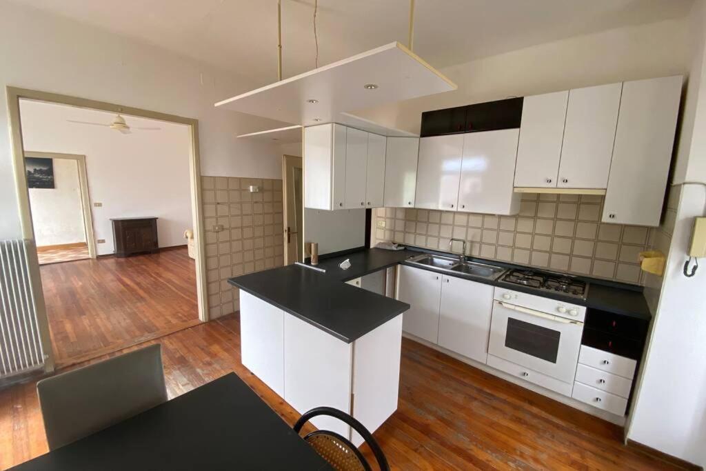 Cheap Apartment 阿科 外观 照片